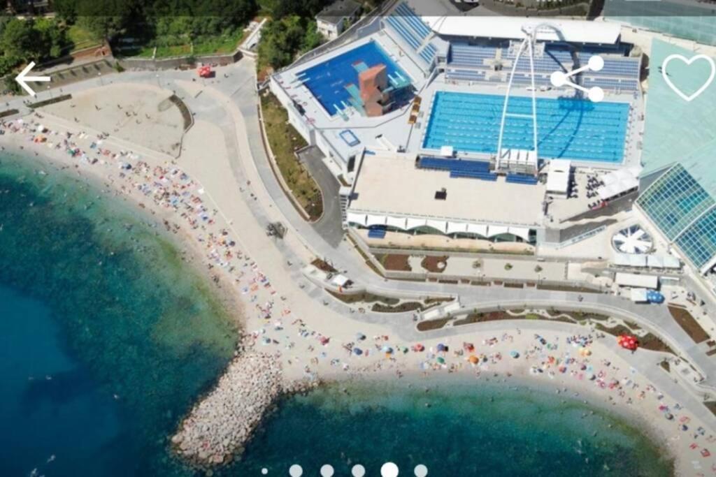 Rossy Apartment Rijeka Bagian luar foto