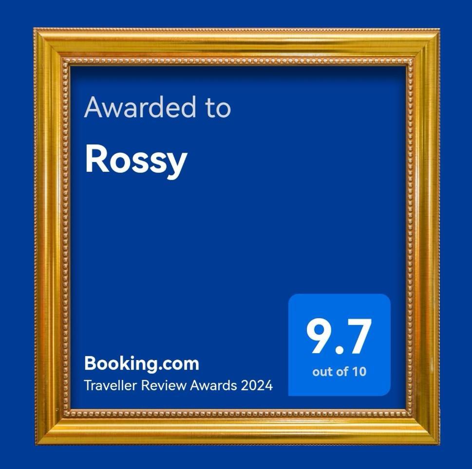 Rossy Apartment Rijeka Bagian luar foto